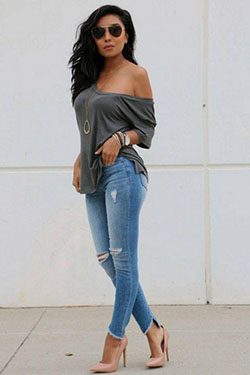 DE MODA 2018. Jeans Deshilachados - Idea de Outfit de Verano por Monica Gabriela: Trajes De Mezclilla,  Pantalones rasgados,  Pantalones ajustados,  camisas,  DE MODA  