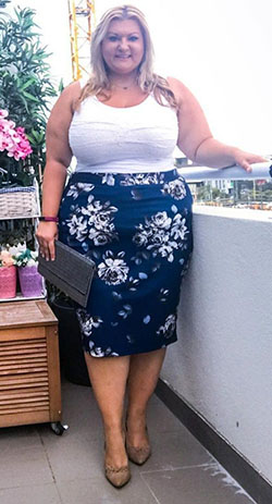 Ideal para ti 2020 moda de tallas grandes, ropa de tallas grandes: vestidos de coctel,  traje de talla grande,  Modelo de talla grande,  vestido largo,  moda gótica  
