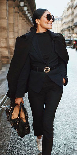 Trajes para mujeres flacas, Comptoir des Cotonniers, Danielle Bernstein: Pantalones ajustados,  Atuendos Informales,  Atuendos De Mujer Flaca  