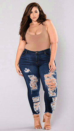 Body y vaqueros de talla grande: traje de talla grande,  Pantalones rasgados,  Pantalones ajustados,  Modelo de talla grande  