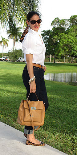 Vestir con elegancia y clase: Huella animal,  Atuendos Informales,  Trajes De Zapatos Planos  