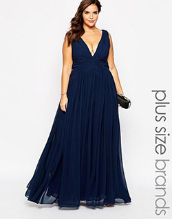 Vestido largo con escote pronunciado de talla grande Traje de cóctel lindo para mujeres de talla grande: traje de talla grande,  lindo vestido de coctel,  Trajes De Cóctel,  Vestido de cóctel de talla grande,  Trajes de fiesta de talla grande,  Traje de cóctel de talla grande  