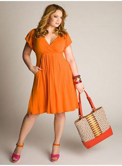Vestido casual de tallas grandes, Ropa de tallas grandes: traje de talla grande,  Vestido de la dama de honor,  Modelo de talla grande,  trajes de discoteca,  Atuendos Informales  