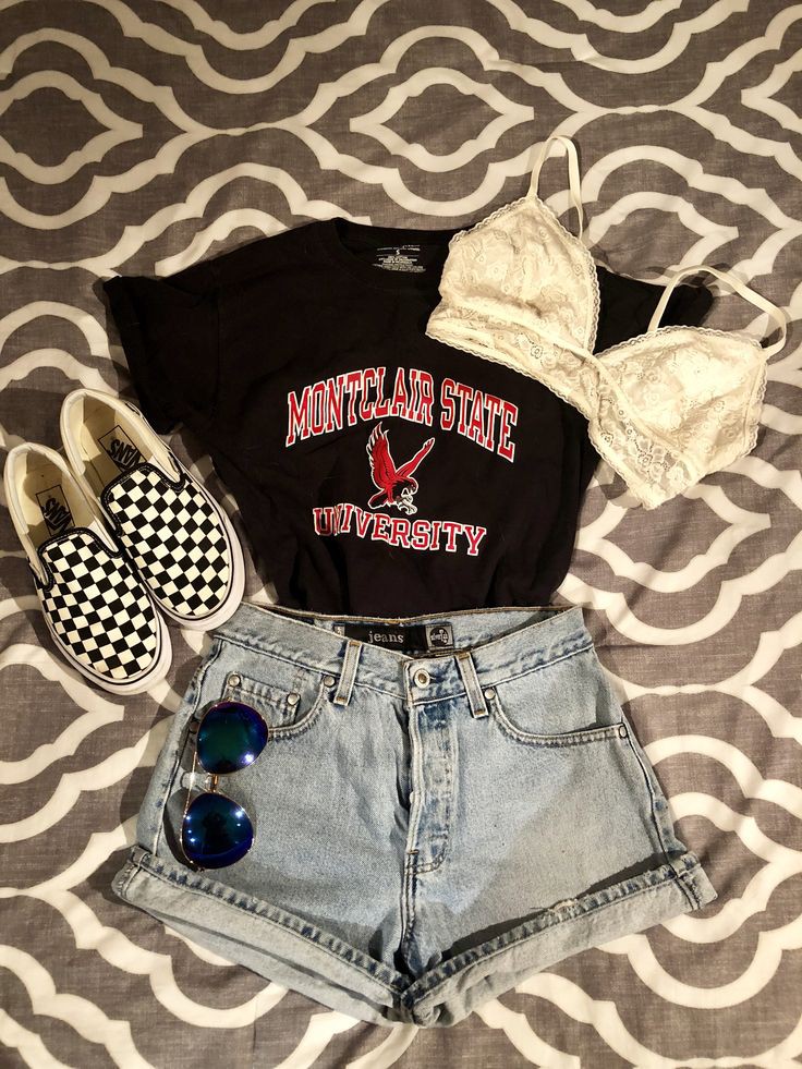 Ropa casual, Camiseta sin mangas: Atuendos Tumblr  